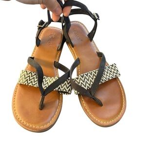 Tom’s Lexie Black and White Woven Women’s Sandals Size 7.5